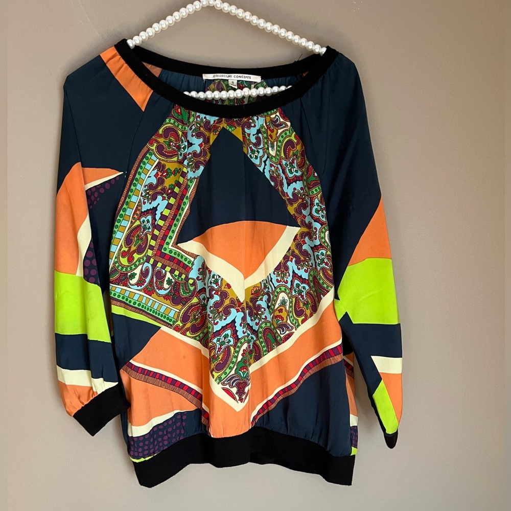 COLLECTIVE CONCEPTS Lightweight Size Small - Picture 1 of 4